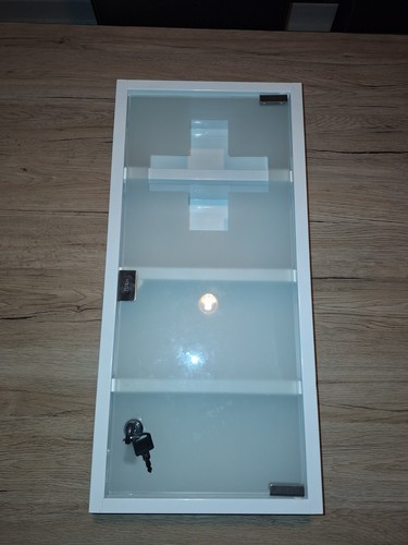 Medizinschrank hausapotheke - medizinschrank,