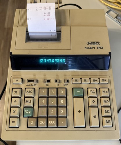 Rechenmaschine tischrechner - rechenmaschine,