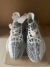 Adidas Yeezy Boots 350 V2