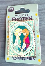 Pin Disneyland Paris