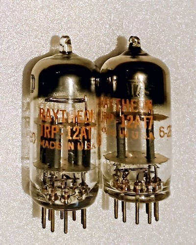 Paar elektronenröhre jrp - 1,