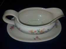 Volkstedt Elfenbein feine Sauciere mit Golddekor und Blumenmuster