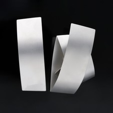 Asymmetrische Ohrringe 950