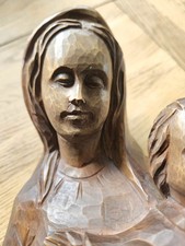 Handgeschnitzte Marienfigur / Madonna mit Kind aus Holz