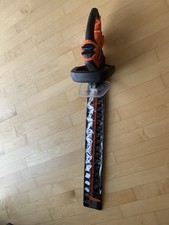 BLACK+DECKER BEHTS501-QS 600W