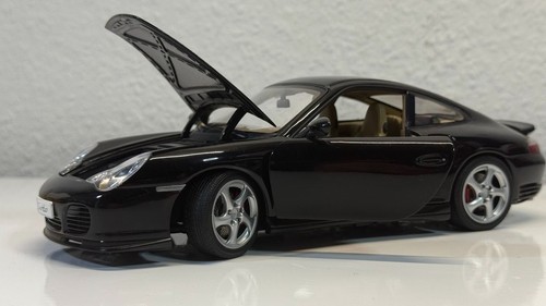 Porsche 911 turbo - :18,