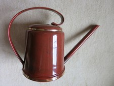 True Vintage, alte EMSA Gießkanne, rostrot mit Goldstreifen, Kunststoff, stabil