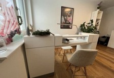 Nageltisch mit Absaugung