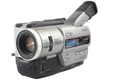 Sony dcr tr7000e pal - digital, 8