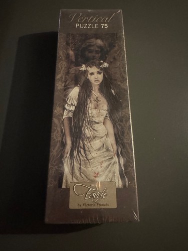 Victoria frances favole - victoria,