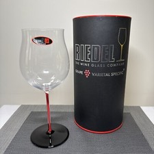 Riedel Sommeliers rot schwarz Krawatte Glas Grand Cru (zum Ausstellen geöffnet, nie benutzt)