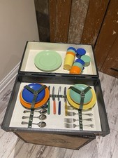 Vintage Wade & Butcher buntes Kunststoff Picknick Set in Tragetasche