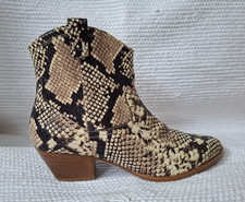 Terry Stiefelette Stiefel - Gr. 38 - Echtleder - Schlange / Reptil Print