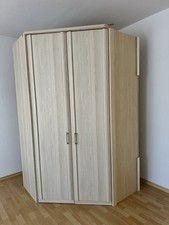 Massiver eckschrank aus holz - aus,