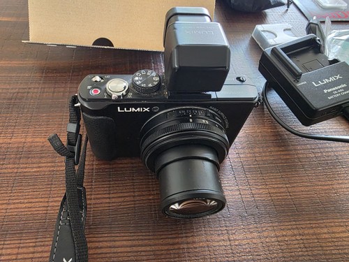 Panasonic lumix dmc lx7 1 - lumix, 10.1
