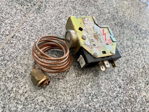Johnson controls - johnson,