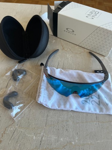 Oakley encoder space dust - space,