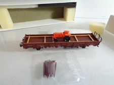 Trix H0 Rungenwagen mit Traktor der DB in EVP RR4247