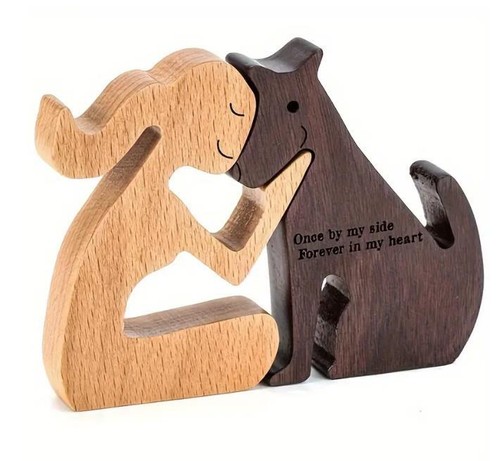 Gedenkfiguren aus holz und - holz,