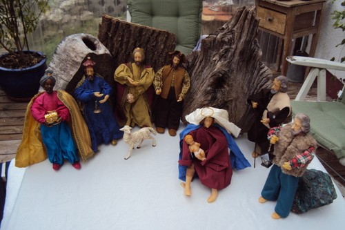 Krippenfiguren komplett aus - -,