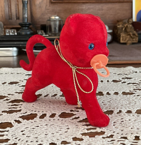 Rote katze mit schnuller - katze,