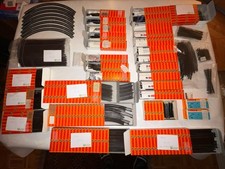 Arnold Schienen Konvolut mit 25 elektrischen Weichen + 250 Schienen / wie neu