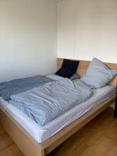 Malm bett 180x200 kostenlos abzugeben. Abholung nur am 27.02.