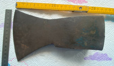 Altes geschmiedetes Beil, Axt