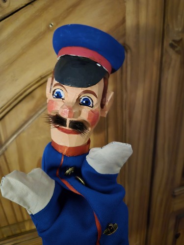Handpuppe polizist gendarm - handpuppe, polizist/gendarm