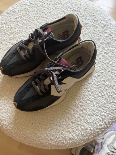 New balance unisex - new,