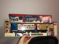 FC Bayern Fan Truck in OVP