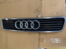 Kühlergrill Audi A4 B5 TeileNr.: 8D0853651D