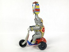 Lot 2510099 - Elefant auf Dreirad, Vertrieb ü. Tucher & Walther, ca. 1980 H.22cm