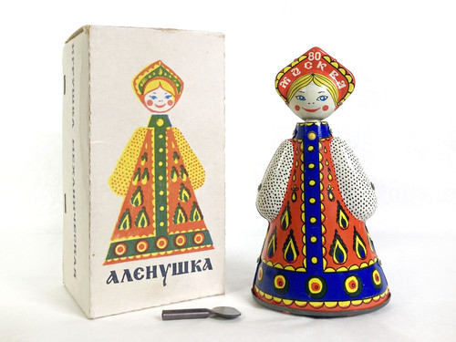 Lot 8284 russische tanzfigur - 8284,