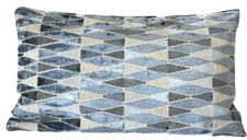 KISSENBEZUG aus einem hochwertigem ROMO  Stoff, Größe 50 x 30 cm, K.1