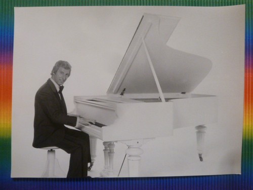 Günter noris - günter, pianist)
