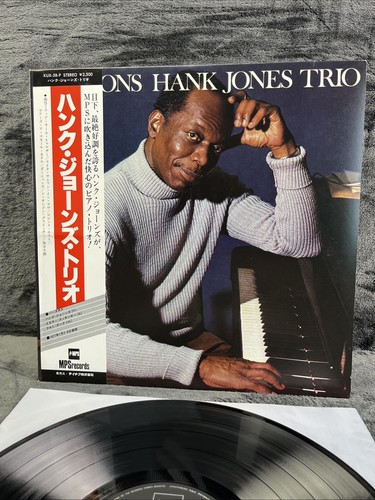 Hank jones trio portions - jones,