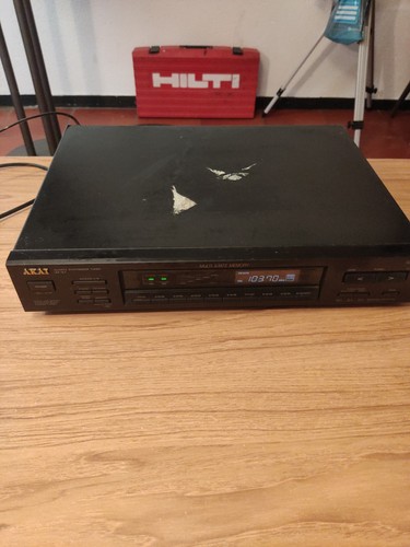 Akai quartz tuner model - akai,