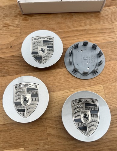 Original porsche nabendeckel - 4,