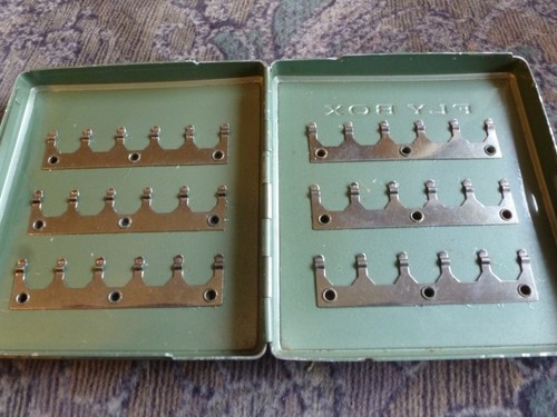 Vintage fliegen box fly - fly,
