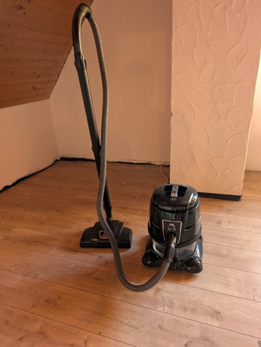 Hyla air and - and, cleaning