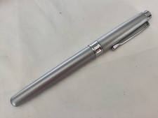 Aus einer Auflösung: toller alter Füller (Nr.2)