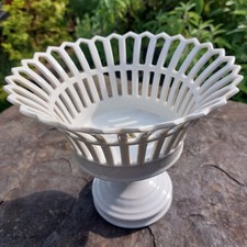 Französische Porzellanschale