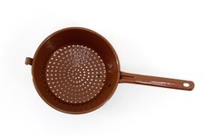 altes DDR Emaille Sieb