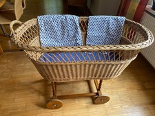 Stubenwagen  Weidenkorb Moseskorb natur