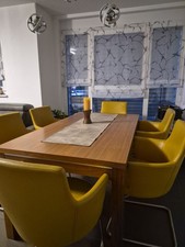 Moderner Massivholz Esstisch