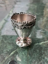 KLEINER BECHER METALL