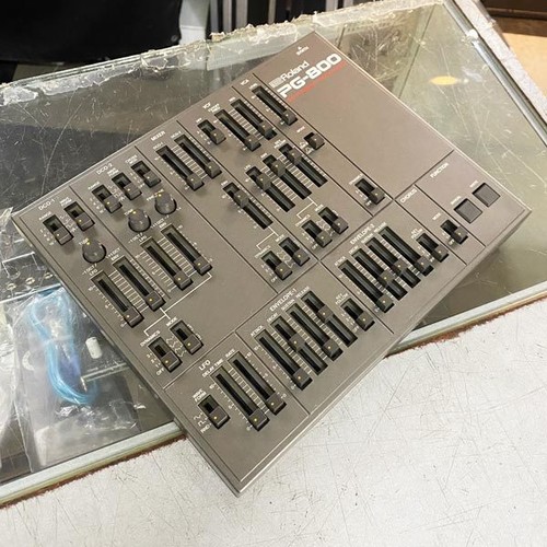 Roland 800 programmer - roland,