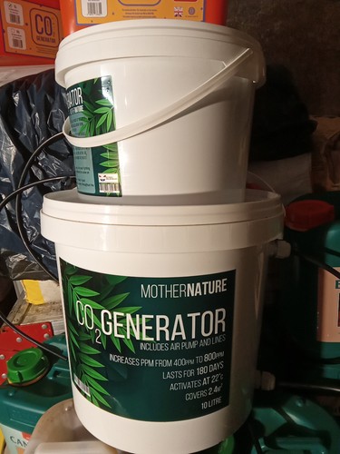 Generator mother natur - generator, 10