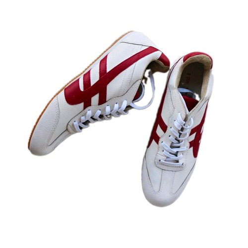 Retro leder turnschuhe - retro, leder-turnschuhe